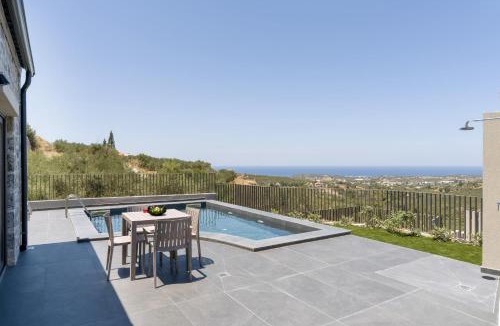 Agia Triada Villa | Villa Rea - With Private Heated Pool