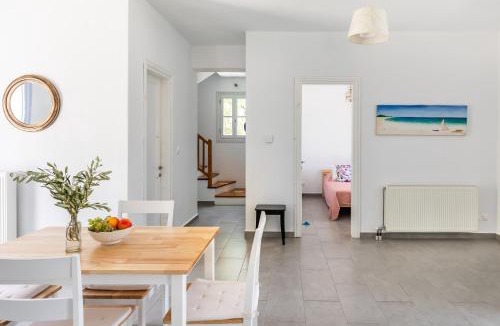 Skopelos Town Villa | Villa Rodia with swimming pool on Skopelos Island