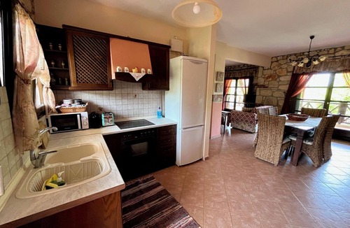 Vourvourou Cottage | Villa Rokosini