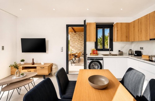 Petaloudes Villa | Villa Salty Sun 6 - Two Bedroom Villa, Sleeps 4