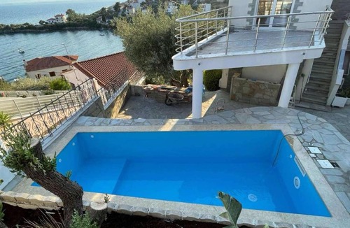 Volos Villa | Villa Sea View Complex with pool