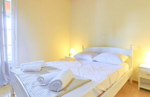 Magoulades Villa | Villa Serenita in Agios Georgios