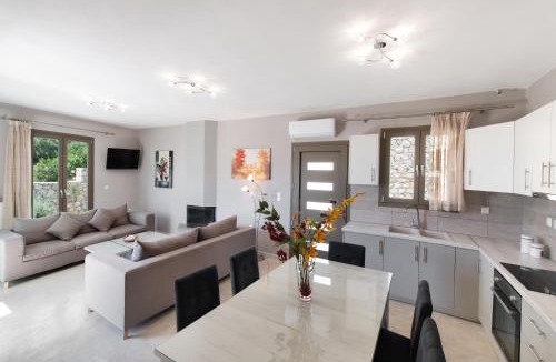 Pondi Villa | Villa Sofia