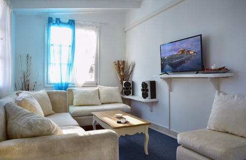 Limni Apartment | Villa Spiaggia Bianca - Beachfront House - Recently renovated