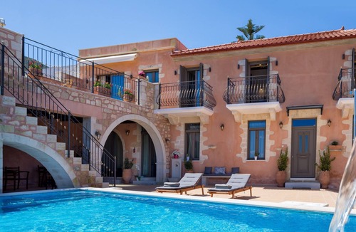 Tzitzifes Villa | Villa Steve Kois,a dream retreat with private heated pool
