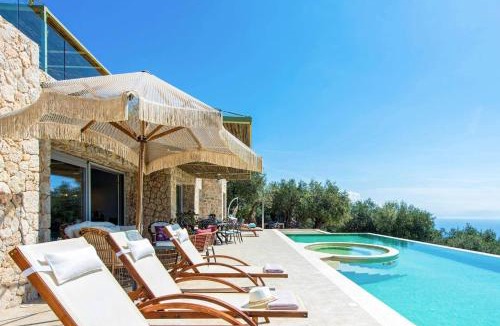 Spartylas Villa | Villa Summer Wine by Villa Plus