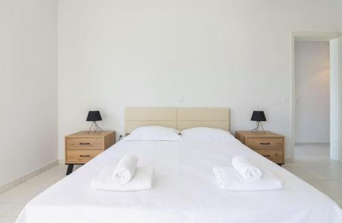 Kalyvia Thorikou Villa | Villa Svoronou Athens Riviera