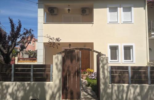 Gefira Mpania Villa | Villa the Platanus Tree