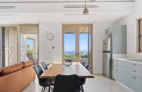 Evgiros Villa | Villa Thymari, new cocoon of privacy and peace