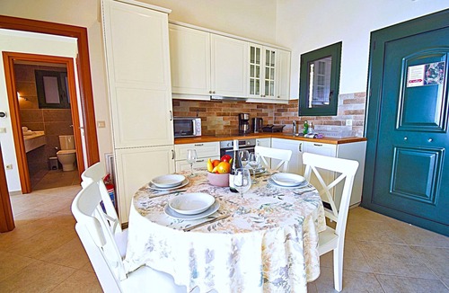 Parelia Villa | Villa Triton