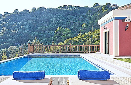 Parelia Villa | Villa Triton