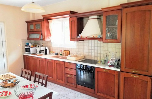 Ipsos Villa | Villa Valia Seaside (Superior Sea Level Villa-Ipsos bay Corfu)