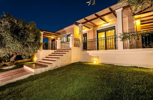 Agia Villa | Villa Vallia - Villa Marina