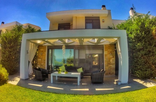 Haniotis Villa | Villa Verde - Deluxe 250m2 Villa, Sea View !