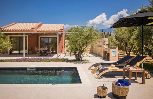 Kaligata Villa | Villa VIRGINIA