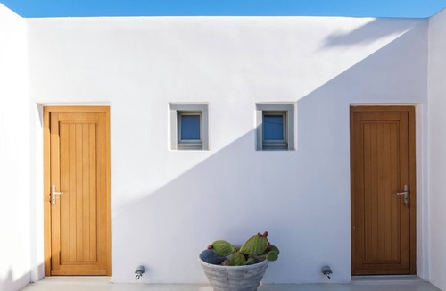 Platis Gialos Villa | Villa with a view of the sea | Near Scorpios