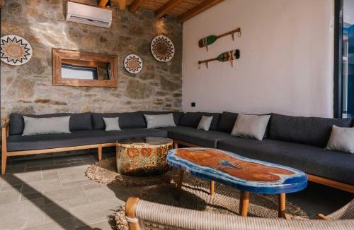 Paraga Villa | Villa Zina Sunset View St Lazaros 8 Bedrooms
