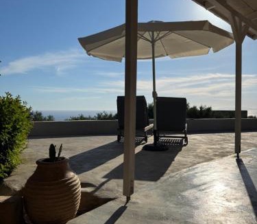 Omales Villa | VillaAurora-mani
