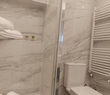 Vardaris Apartment | Villanova - Ruby Suite