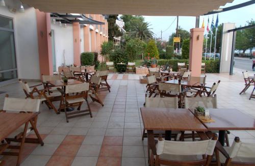 Kamena Vourla Hotel | Violetta