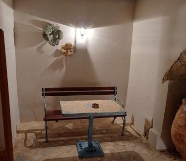 Kaliviani Apartment | Violetta Kaliviani room 1