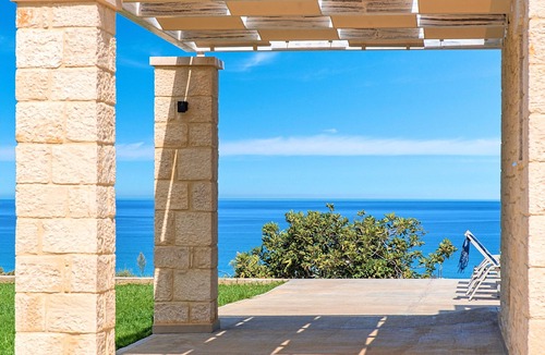 Dramia Villa | Vista Mare Maxima 2 Heated Pools