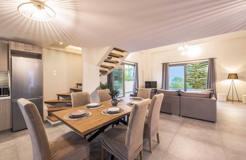 Zakynthos Town Apartment | Vizantida 3 Bedroom Sea View Maisonette