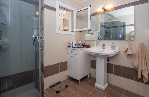 Ayios Kirikos House | Vossos Cottage House - Visit all Zakynthos from one place