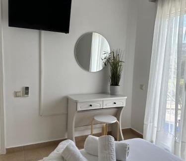 Stoupa House | Voulas Apartments