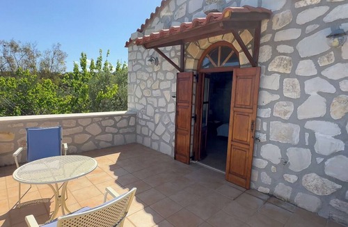 Stavromenos House | Watch Stafro Stelo video? On YouTube under "Holiday home Stafro Stelo Rethymnon Crete. Villa for 2 people with private pool and air conditioning A/C and Wlan.im Olivenhai.ca 1000 m from the beach.