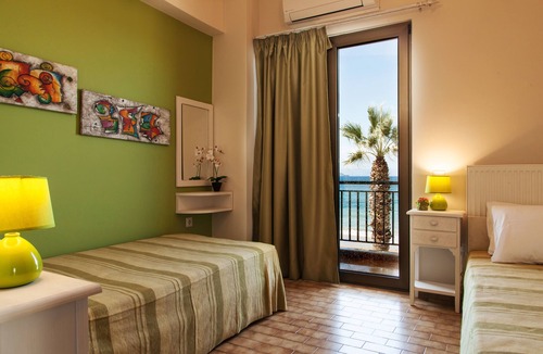 Nea Chora Apartment | Waterfront Flat