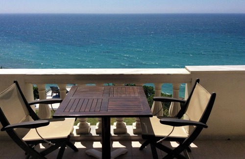 Chalikounas Villa | WATERFRONT VILLA SEAHORSE BAY- HALIKOUNAS