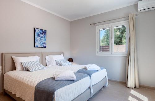 Razata Apartment | Waterway Luxury Residence-Apartment 1