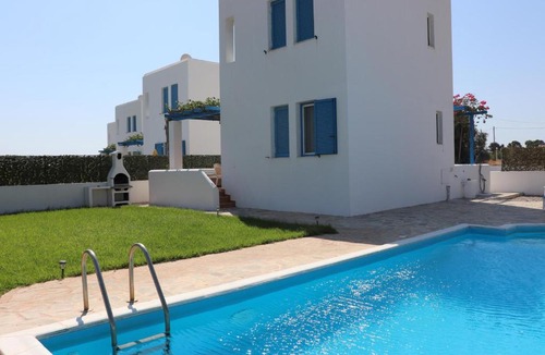 Gennadi House | WHITE HOUSES 4