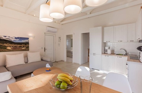 Ilida House | White Villas PPV by Interhome