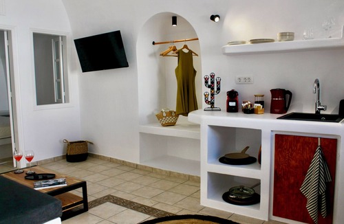 Fira Villa | Wine Cellar House | Exclusive retreat that redefines luxury living in Santorini