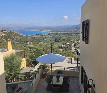 Exopoli House | Wormwood - Morfi Village