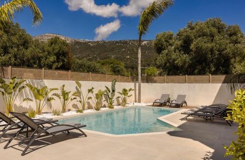 Razata Apartment | X luxury suites