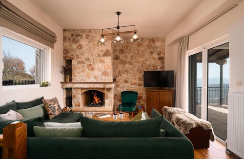 Kernitsa Villa | Xrisaetos Cozy Mountain Retreat with Stunning View By Greece Apartments