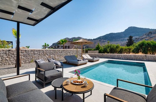 Kolymbia Villa | Zen Club 9 - Two Bedroom Villa, Sleeps 4