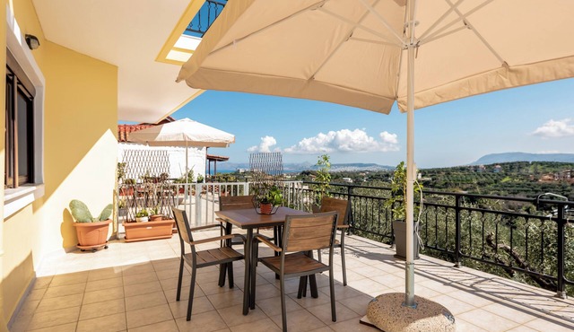 A brand new Sunlit one bedroom apartment with ocean view in Chania