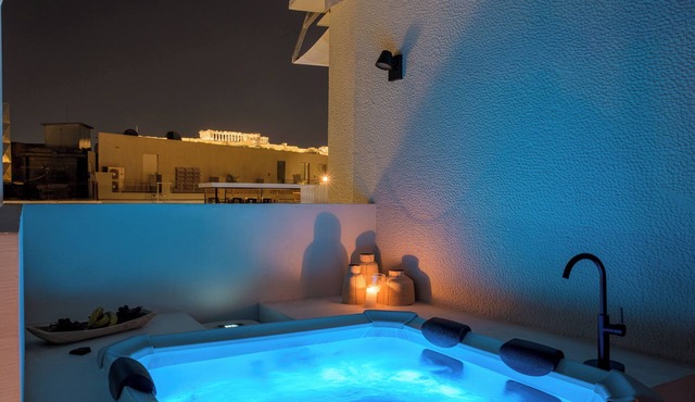 Acropolis Dream with Plunge Pool