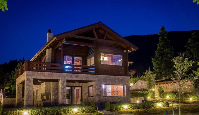 Aelia Hospitality Parnassus in Eptalofos