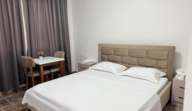 Aerostay hotel 1 km from airport in Rinas