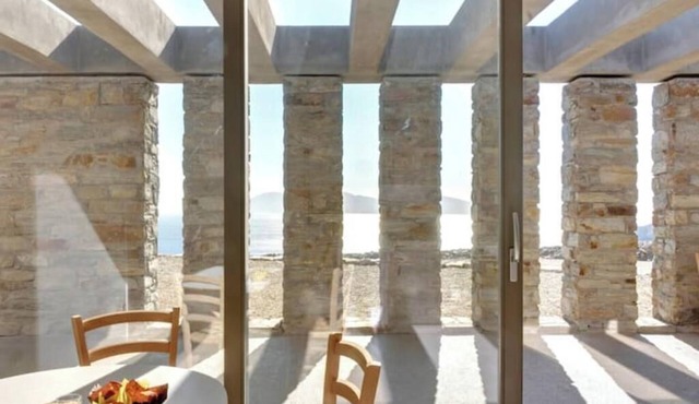 Aetoula – Sunset-Facing Cave Retreat Above Mylopotas, Ios