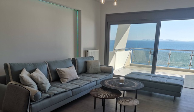AGIOI BEACH APARTMENT in Agioi Theodoroi