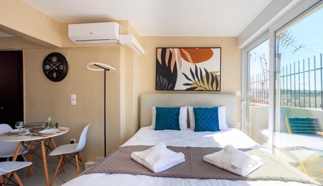 Aiolos new Smyrni view loft suite in Athens