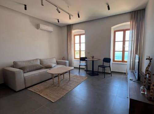 Akil Villa in Dhërmi