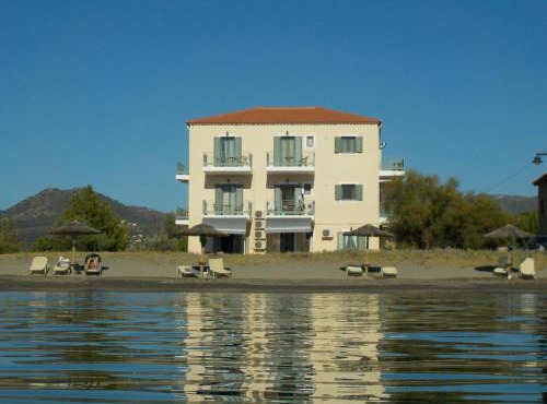 Akti Kamares in Kamáres