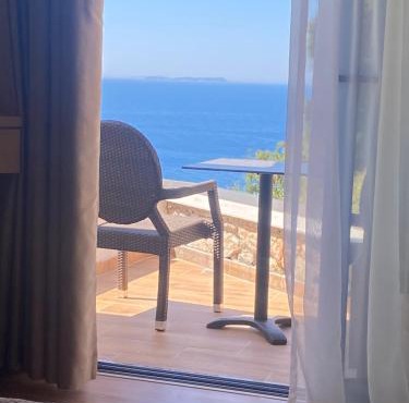 Alex Boutique Hotel in Himare